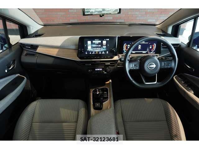 Nissan AURA 2022-06 7215086-4