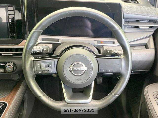 Nissan AURA 2023-09 7215107-10