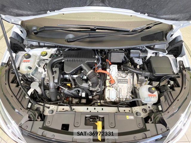 Nissan AURA 2023-09 7215107-17