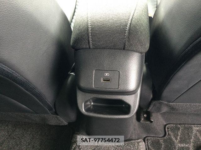 Nissan AURA 2022-03 7215088-14