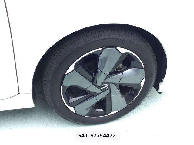 Nissan AURA 2022-03 7215088-23