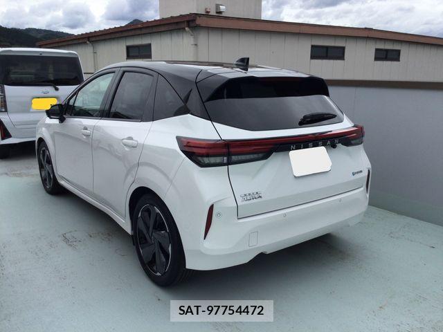 Nissan AURA 2022-03 7215088-2