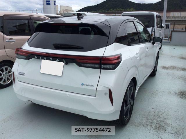 Nissan AURA 2022-03 7215088-3