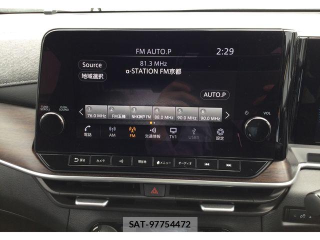 Nissan AURA 2022-03 7215088-7