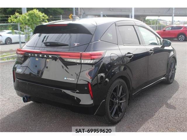 Nissan AURA 2021-12 7215084-9