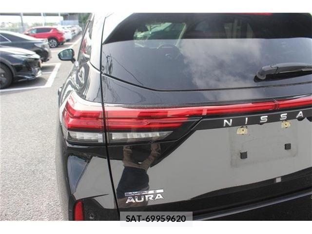 Nissan AURA 2021-12 7215084-19