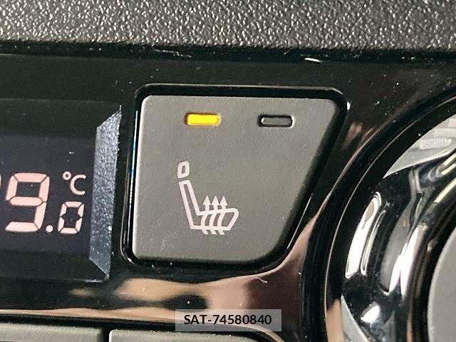 Nissan AURA 2022-11 7215100-9