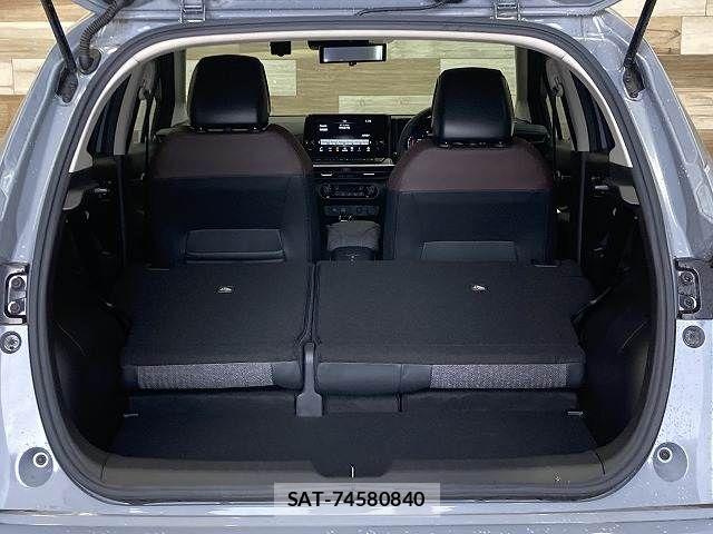 Nissan AURA 2022-11 7215100-13