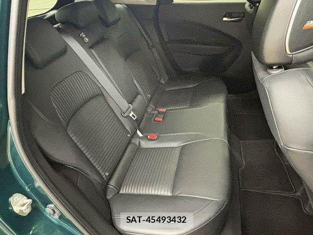 Nissan AURA 2024-11 7215124-9