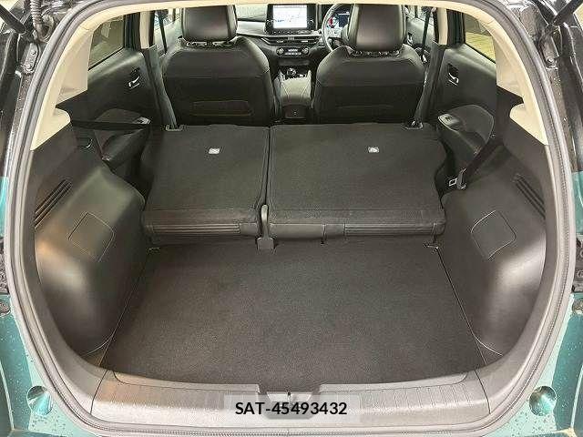 Nissan AURA 2024-11 7215124-19