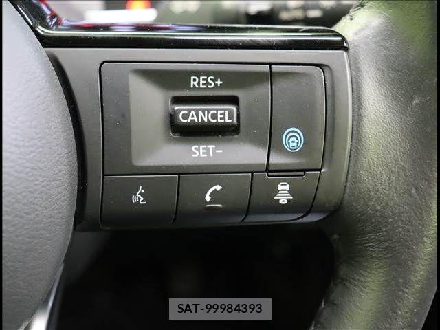 Nissan AURA 2025-01 7215128-12