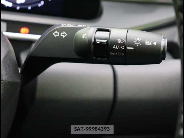 Nissan AURA 2025-01 7215128-14