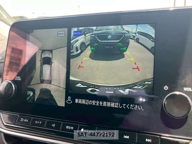Nissan AURA 2022-01 7215081-1