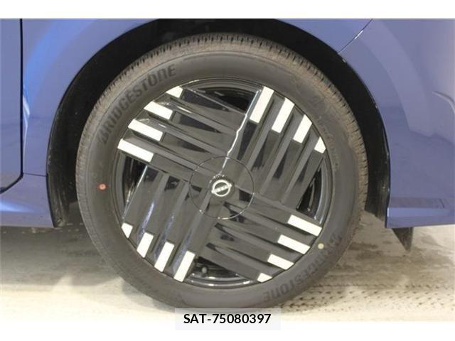 Nissan AURA 2024-11 7215125-22