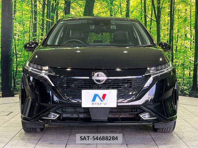 Nissan AURA 2024-02 7215112-13