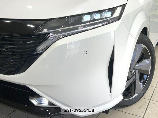 Nissan AURA 2023-09 7215104-11
