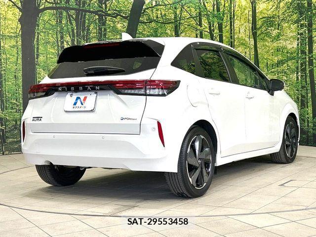 Nissan AURA 2023-09 7215104-16