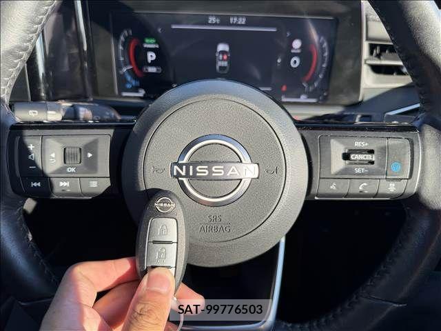 Nissan AURA 2021-11 7215075-17