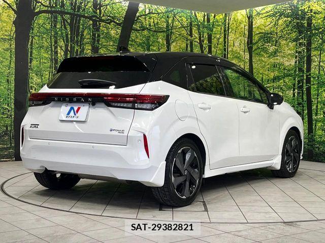 Nissan AURA 2022-01 7215079-17