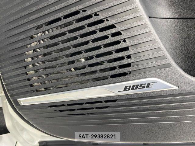 Nissan AURA 2022-01 7215079-4