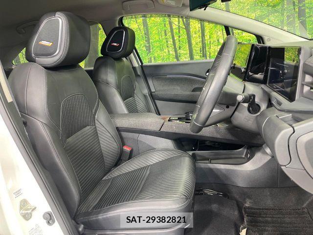 Nissan AURA 2022-01 7215079-8