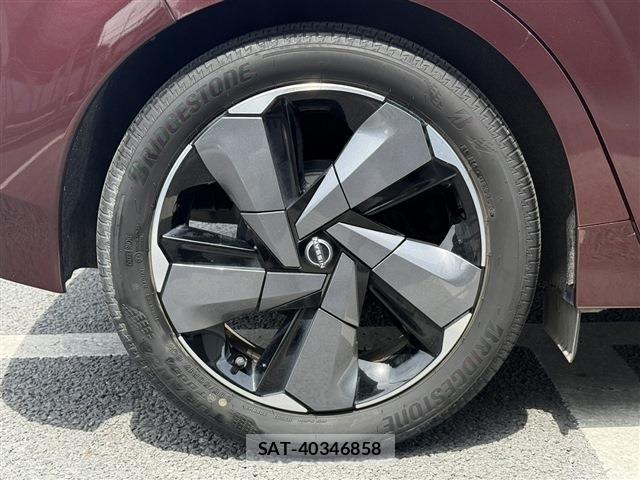 Nissan AURA 2022-06 7215090-29