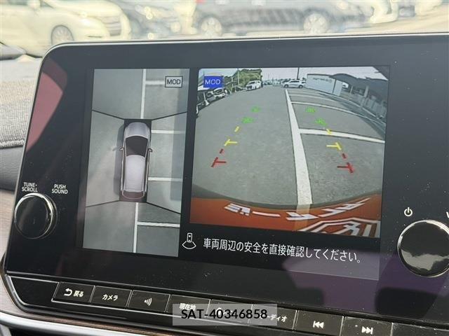 Nissan AURA 2022-06 7215090-4