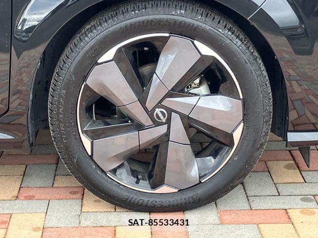 Nissan AURA 2024-04 7215117-9