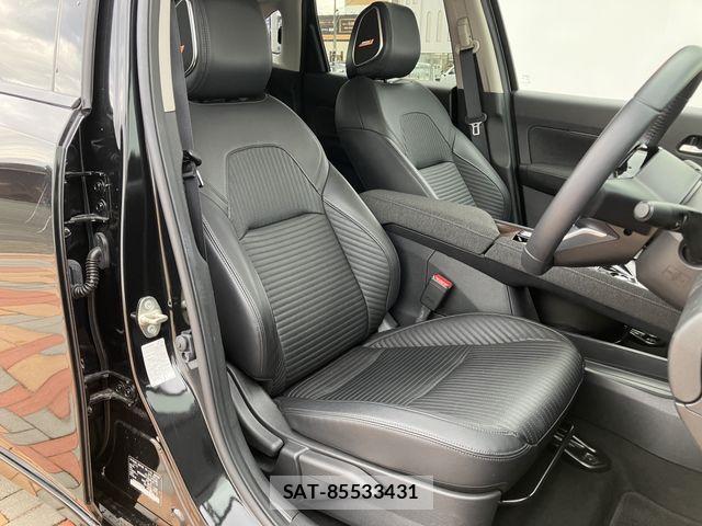 Nissan AURA 2024-04 7215117-10