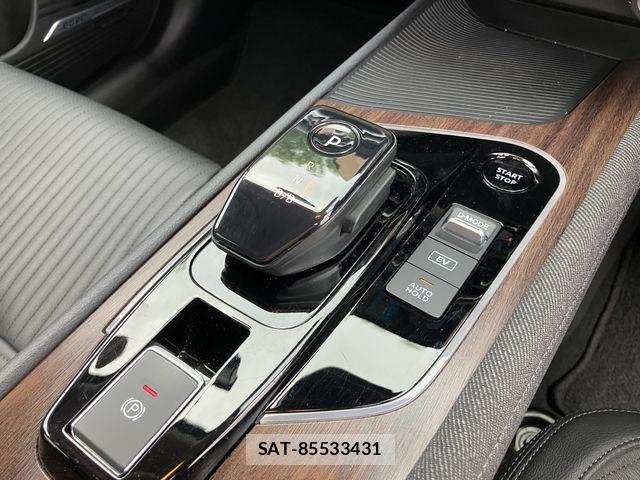 Nissan AURA 2024-04 7215117-20