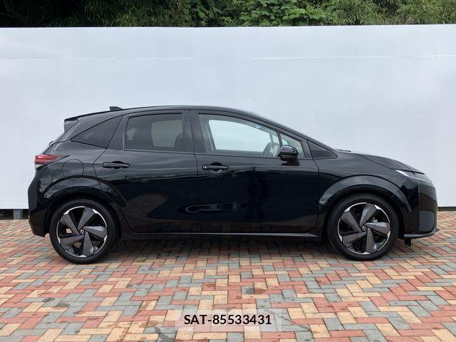 Nissan AURA 2024-04 7215117-5