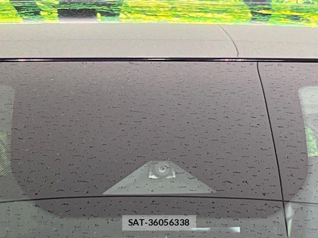 Nissan AURA 2021-09 7215073-2