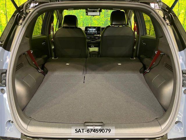 Nissan AURA 2024-10 7215122-9