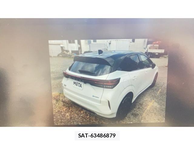 Nissan AURA 2022-10 7215098-1
