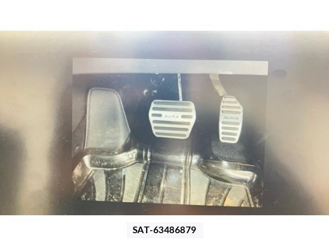 Nissan AURA 2022-10 7215098-5