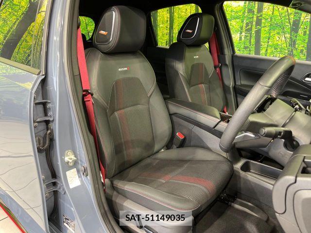 Nissan AURA 2024-11 7215118-7