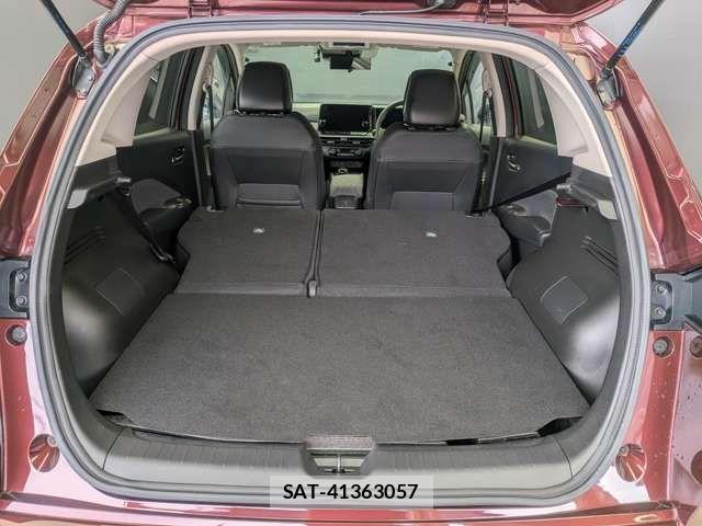 Nissan AURA 2022-11 7215095-16