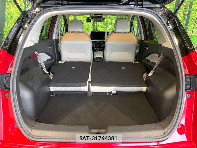 Nissan AURA 2022-10 7249868-9