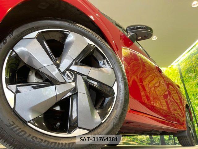 Nissan AURA 2022-10 7249868-12