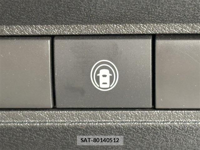 Nissan AURA 2022-11 7249867-3
