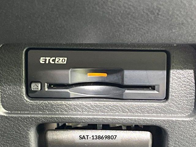 Nissan AURA 2023-07 7271562-6