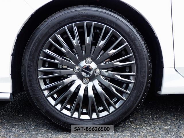 Nissan AURA 2025-03 7325786-15