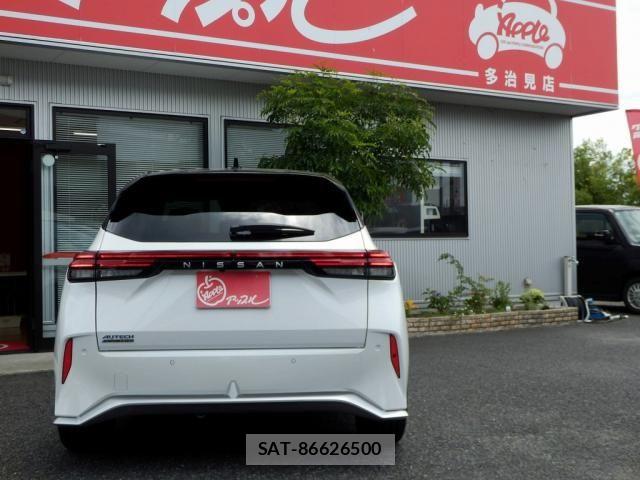 Nissan AURA 2025-03 7325786-29