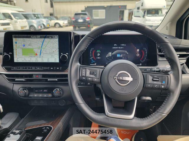 Nissan AURA 2023-07 7325808-11