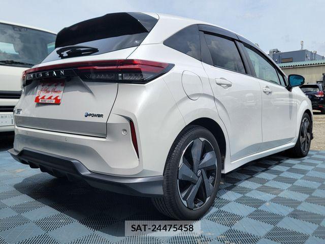 Nissan AURA 2023-07 7325808-6