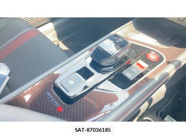 Nissan AURA 2024-06 7325789-24