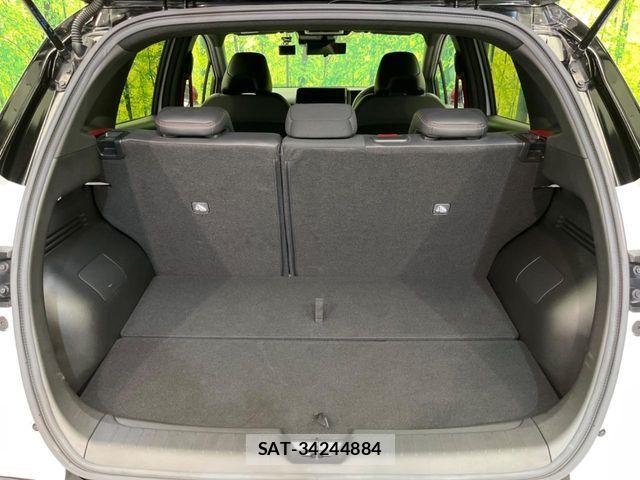 Nissan AURA 2023-10 7325788-9