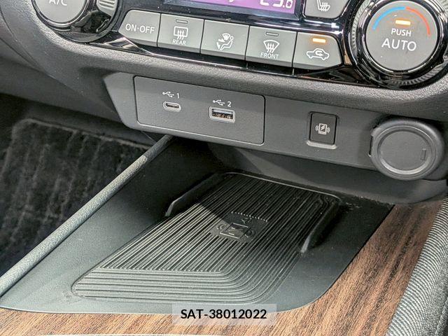 Nissan AURA 2022-11 7325810-15