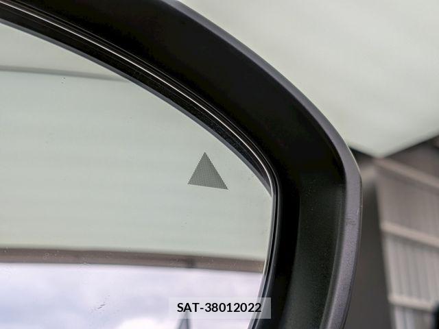 Nissan AURA 2022-11 7325810-16