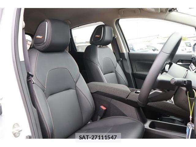 Nissan AURA 2024-11 7325785-9